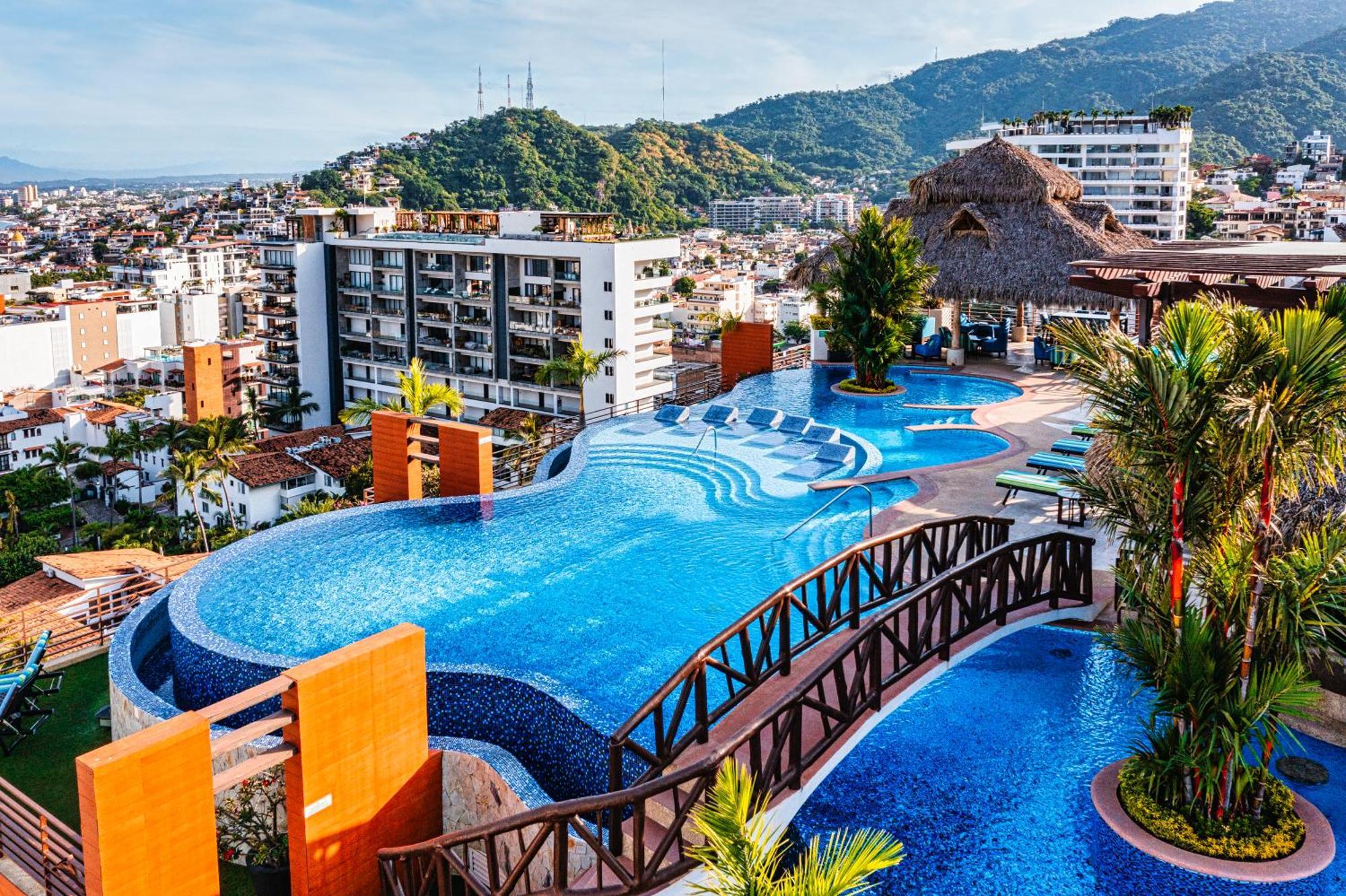 Pinnacle Resorts 220 بويرتو فالارتا المظهر الخارجي الصورة